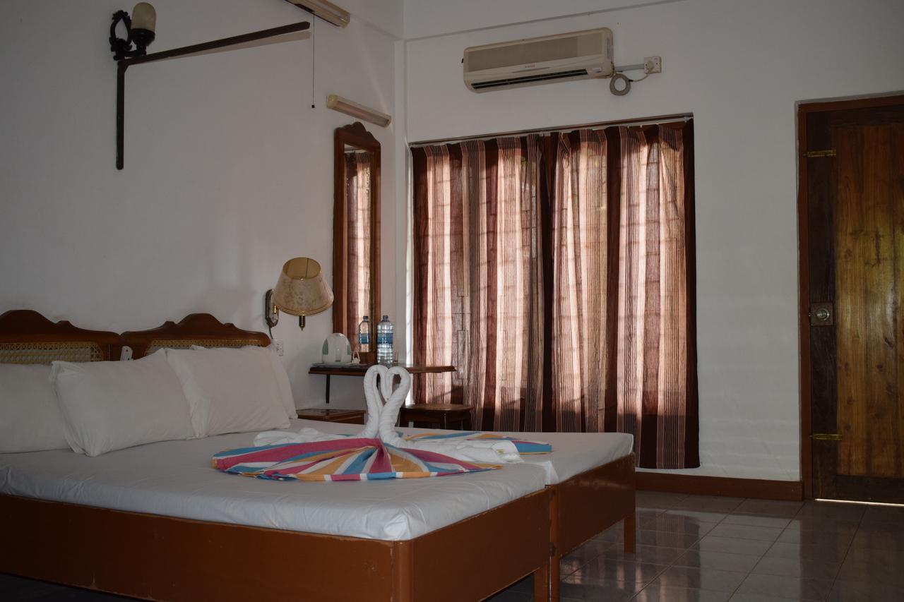 Palm Beach Resort By Yosha Guest Trincomalee Exterior photo