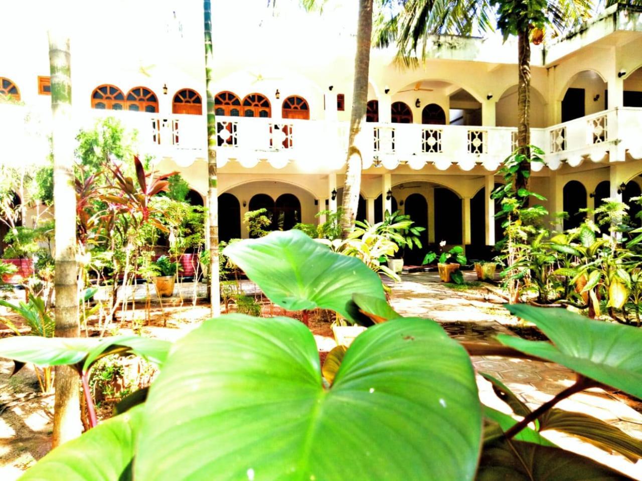 Palm Beach Resort By Yosha Guest Trincomalee Exterior photo